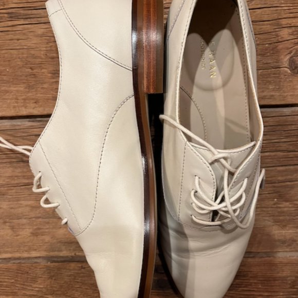 Cole Haan (Never Worn) Modern Classic Oxfords (Women) - Picture 1 of 3